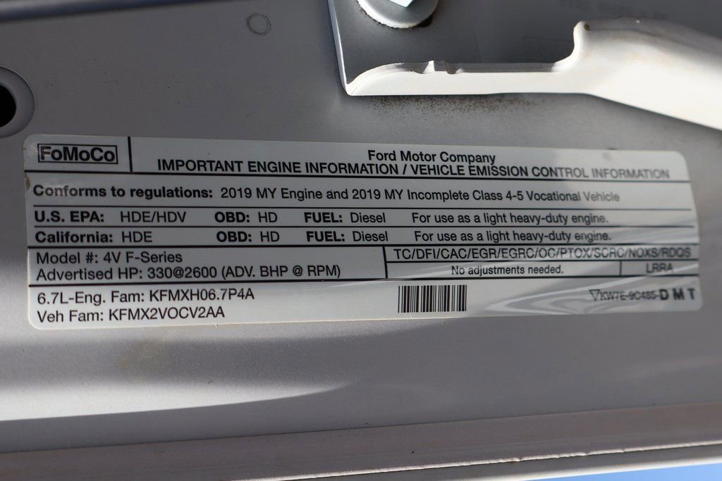 Used 2019 Ford F550 2WD Regular Cab Super Duty image 16