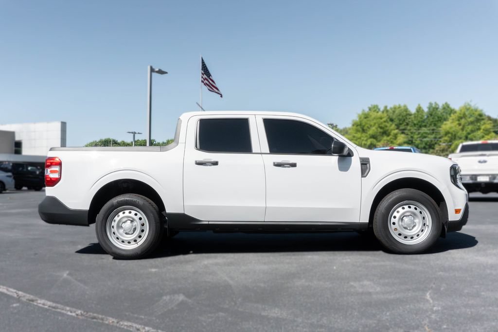 Used 2025 Ford Maverick XL FWD image 9