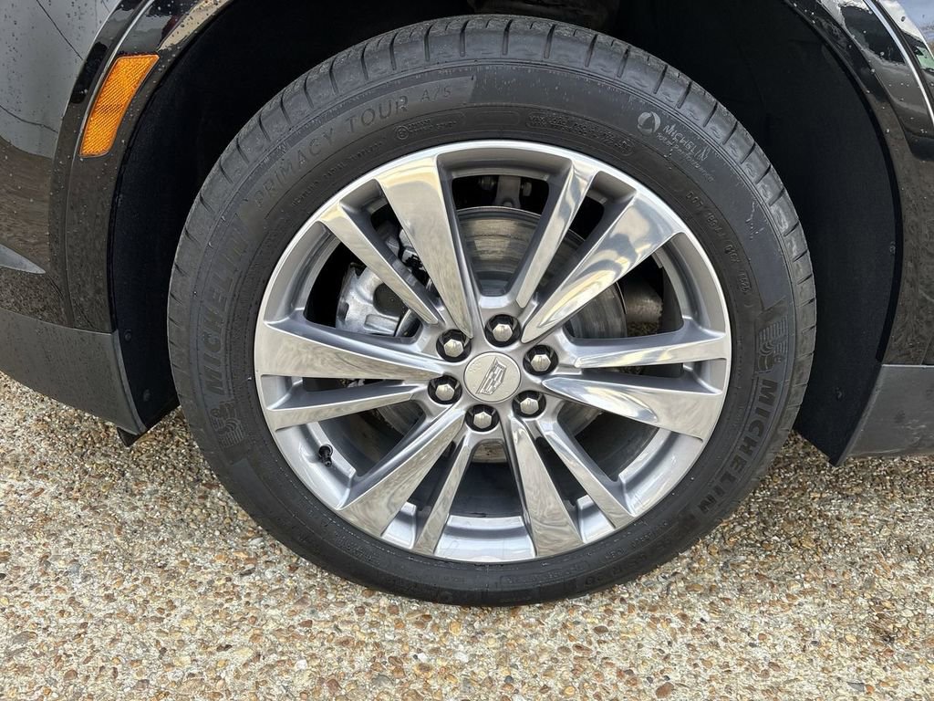 Certified 2025 Cadillac XT5 Premium Luxury image 34