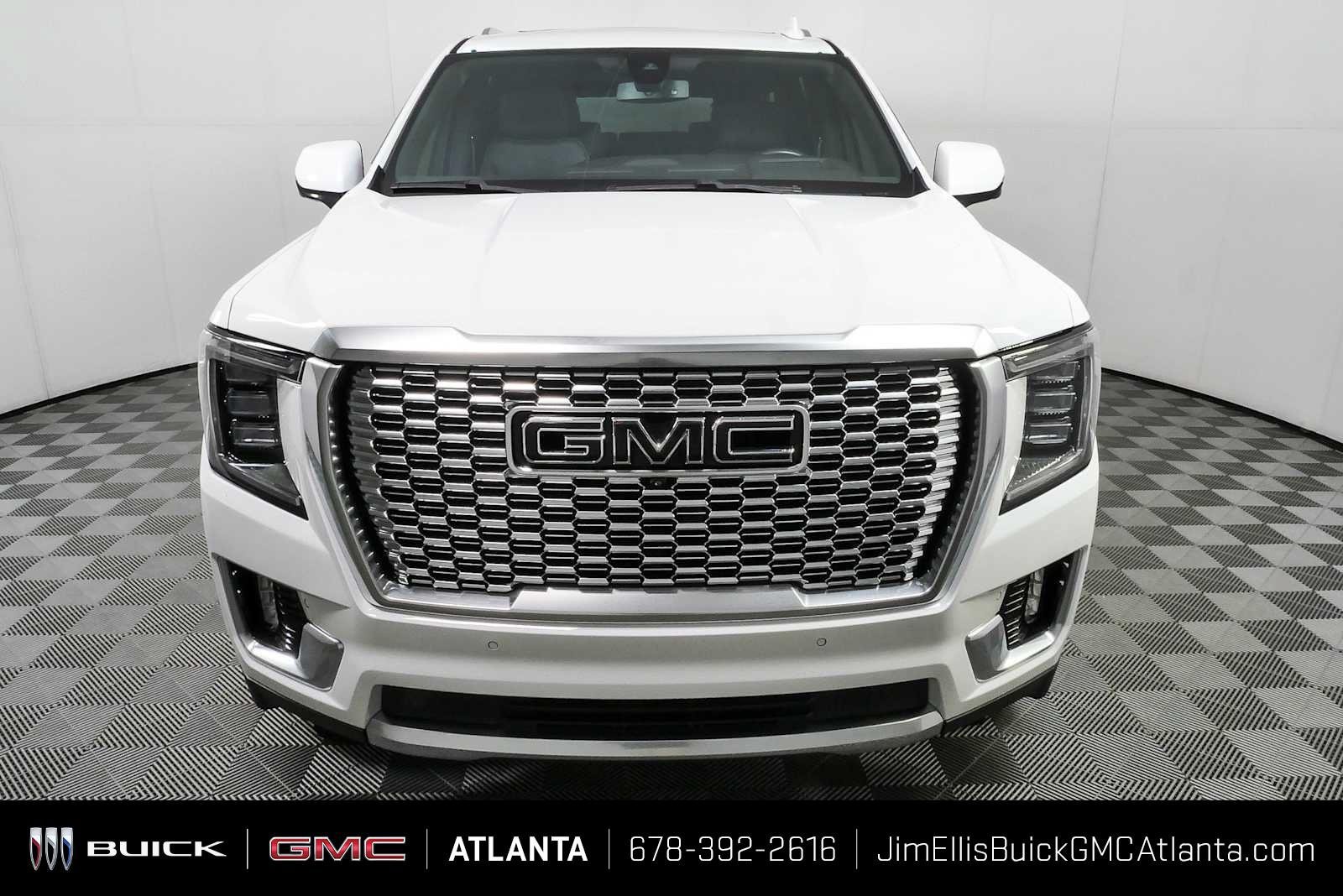 Certified 2022 GMC Yukon XL Denali w/ Max Trailering Package AWD/4WD image 38