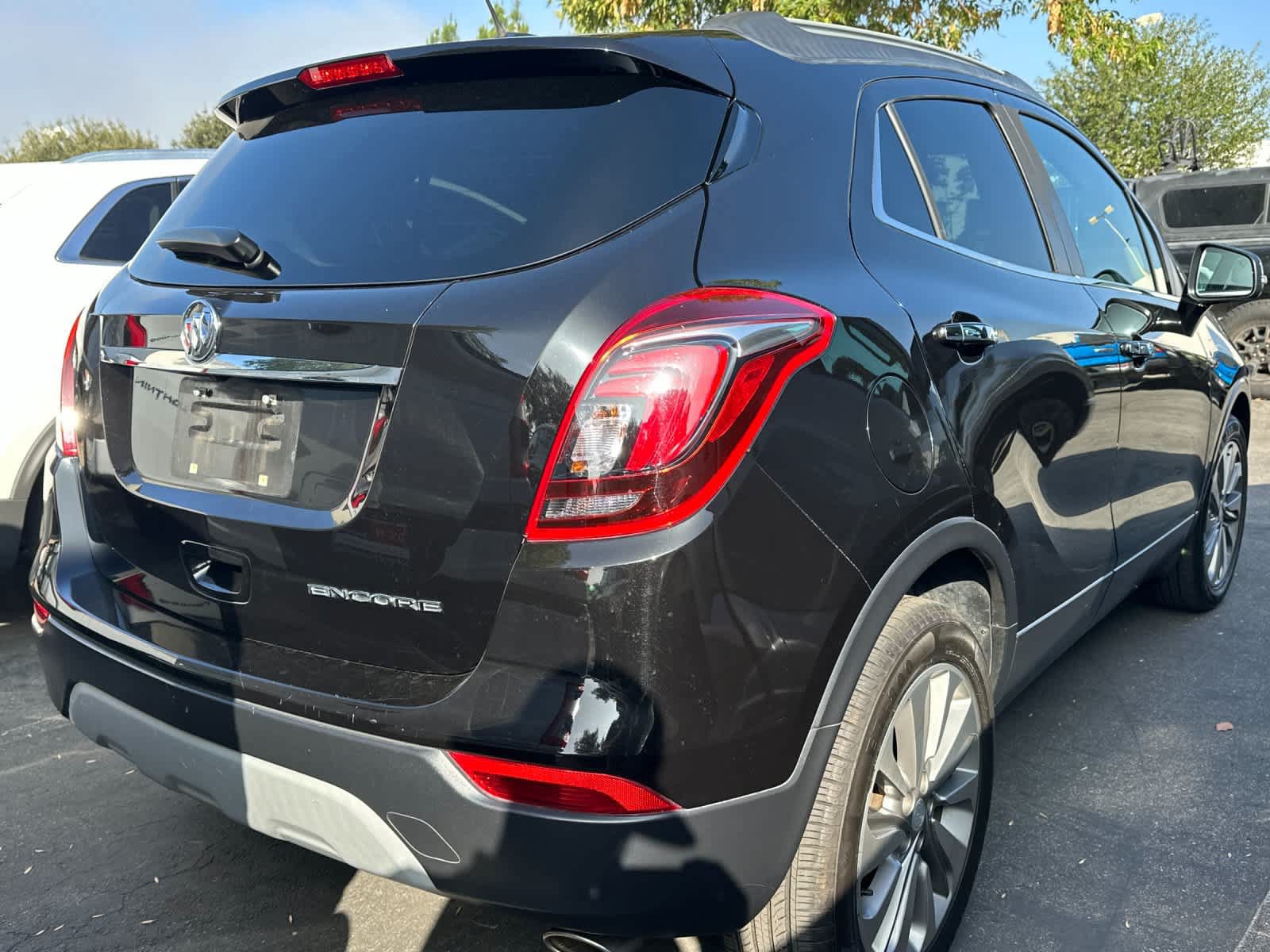 Used 2019 Buick Encore Preferred w/ Safety Package FWD image 4