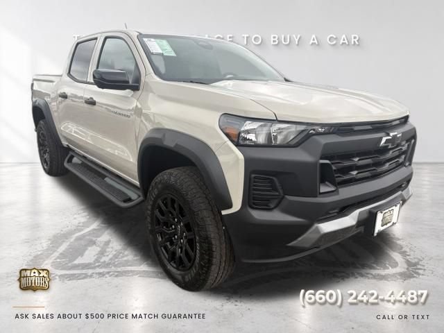 New 2026 Chevrolet Colorado Trail Boss AWD/4WD image 1
