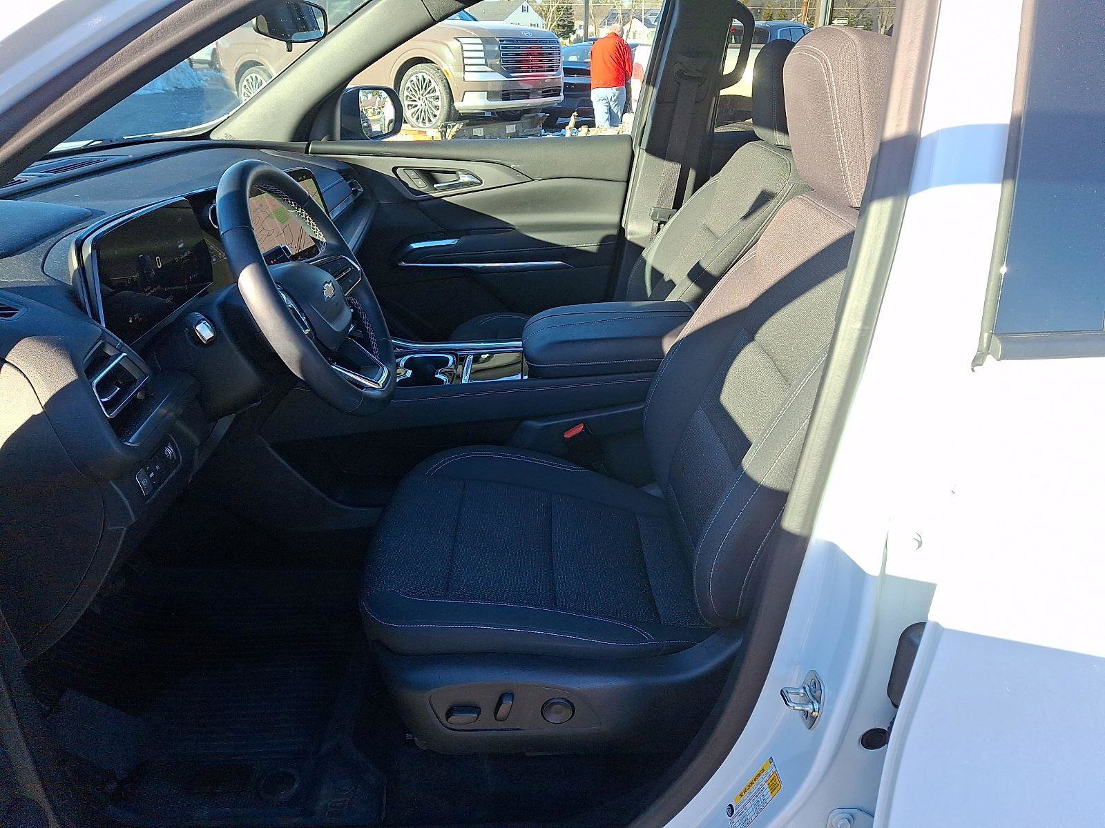 Used 2024 Chevrolet Traverse LT w/ LPO, Floor Liner Package image 14