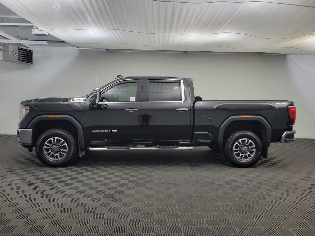 Used 2021 GMC Sierra 2500 SLT image 2