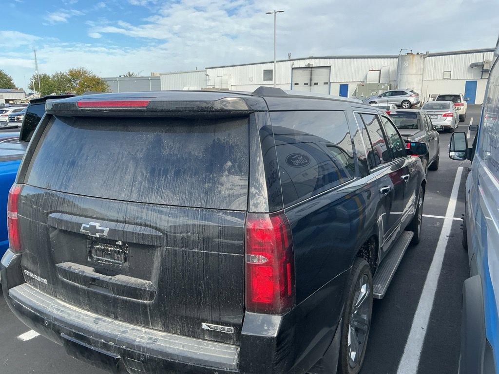 Used 2018 Chevrolet Suburban Premier AWD/4WD image 7