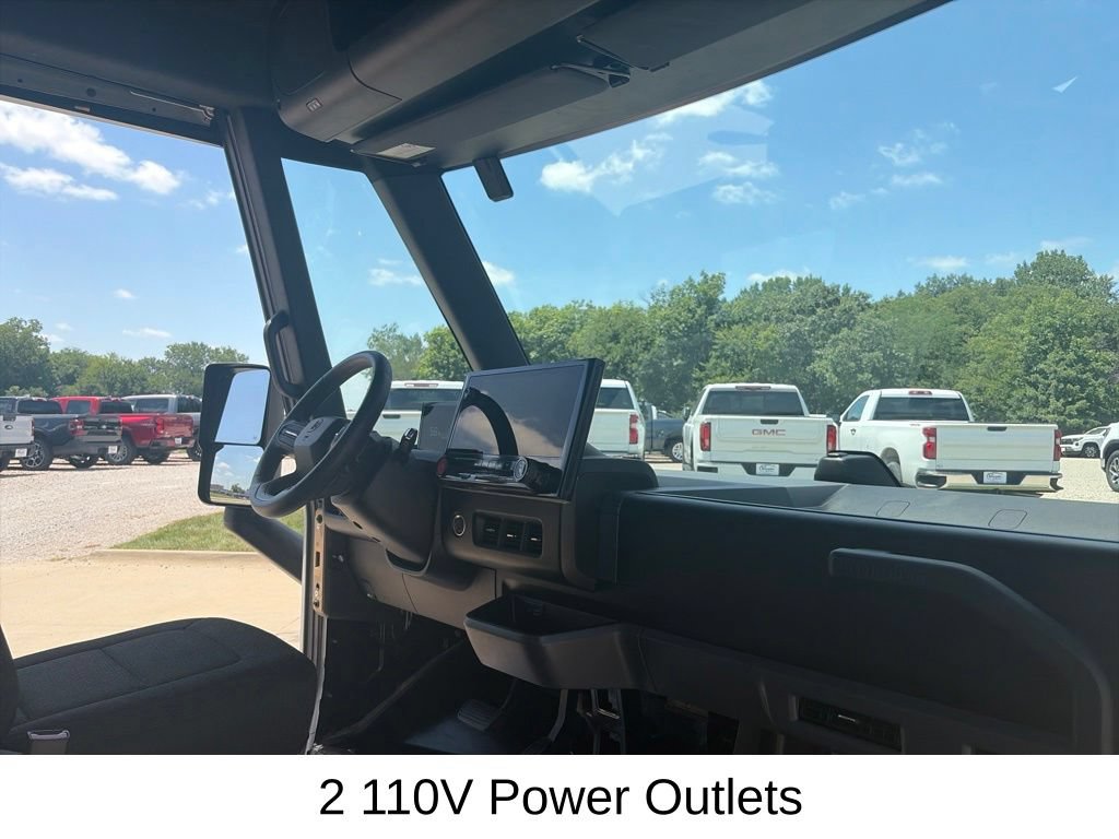 Used 2024 Chevrolet Brightdrop 600 w/ Commercial Equipment Package AWD/4WD image 20