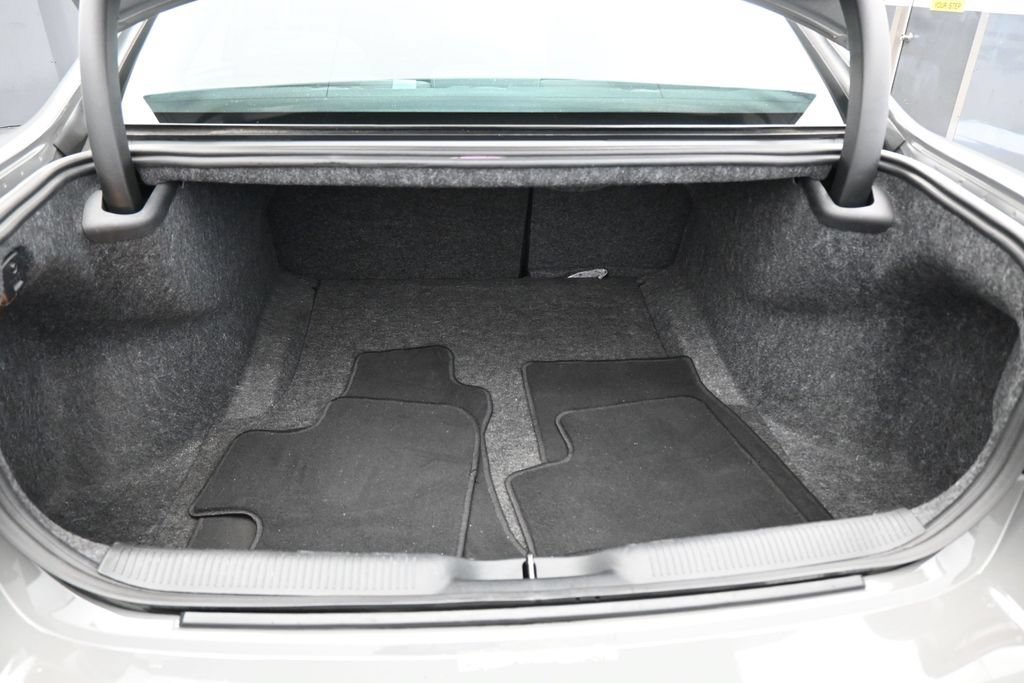 Used 2023 Dodge Charger SXT w/ Blacktop Package RWD image 35