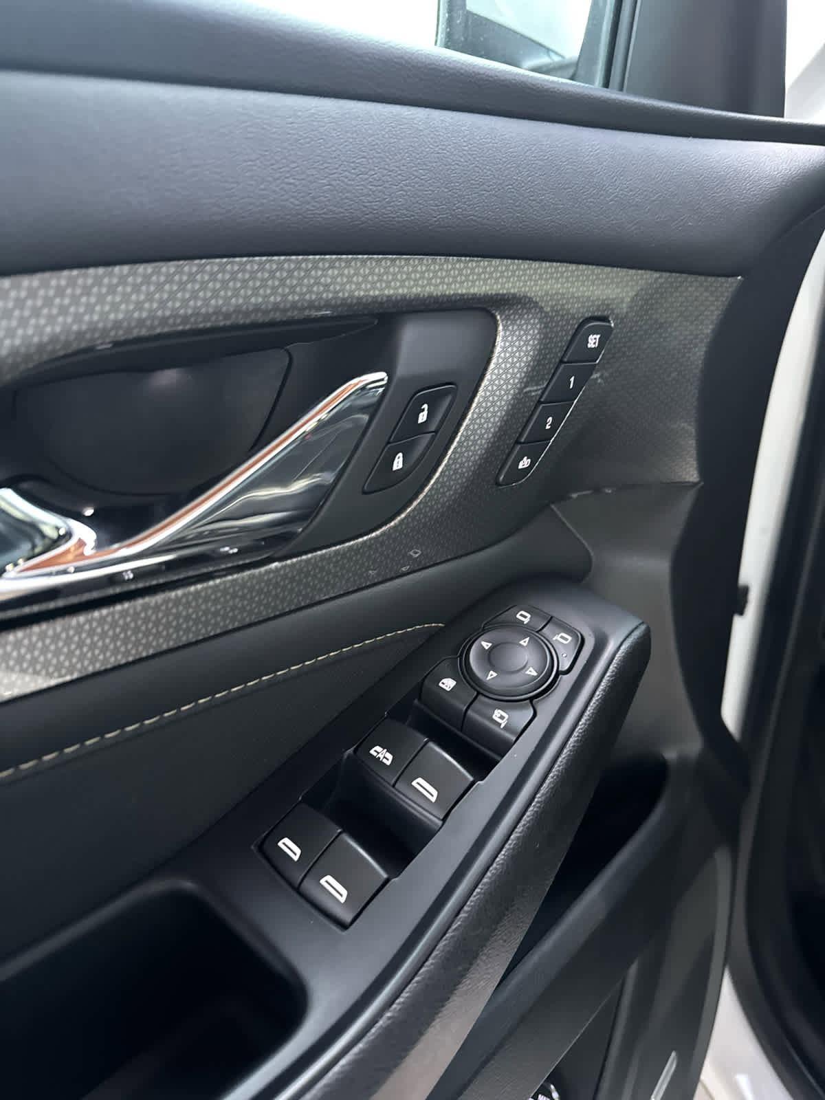 Certified 2023 Chevrolet Traverse Premier image 15