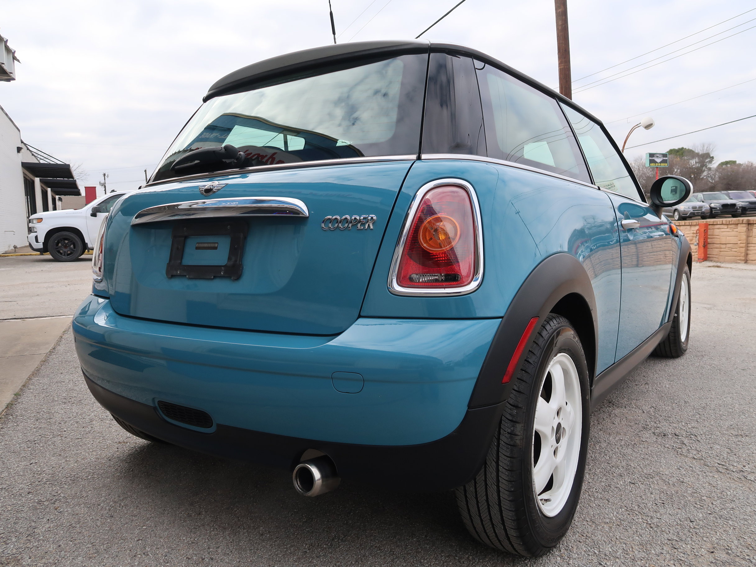 Used 2008 MINI Cooper Hardtop image 8