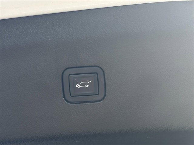 Used 2022 Buick Enclave Avenir w/ LPO, Floor Liner Package image 30