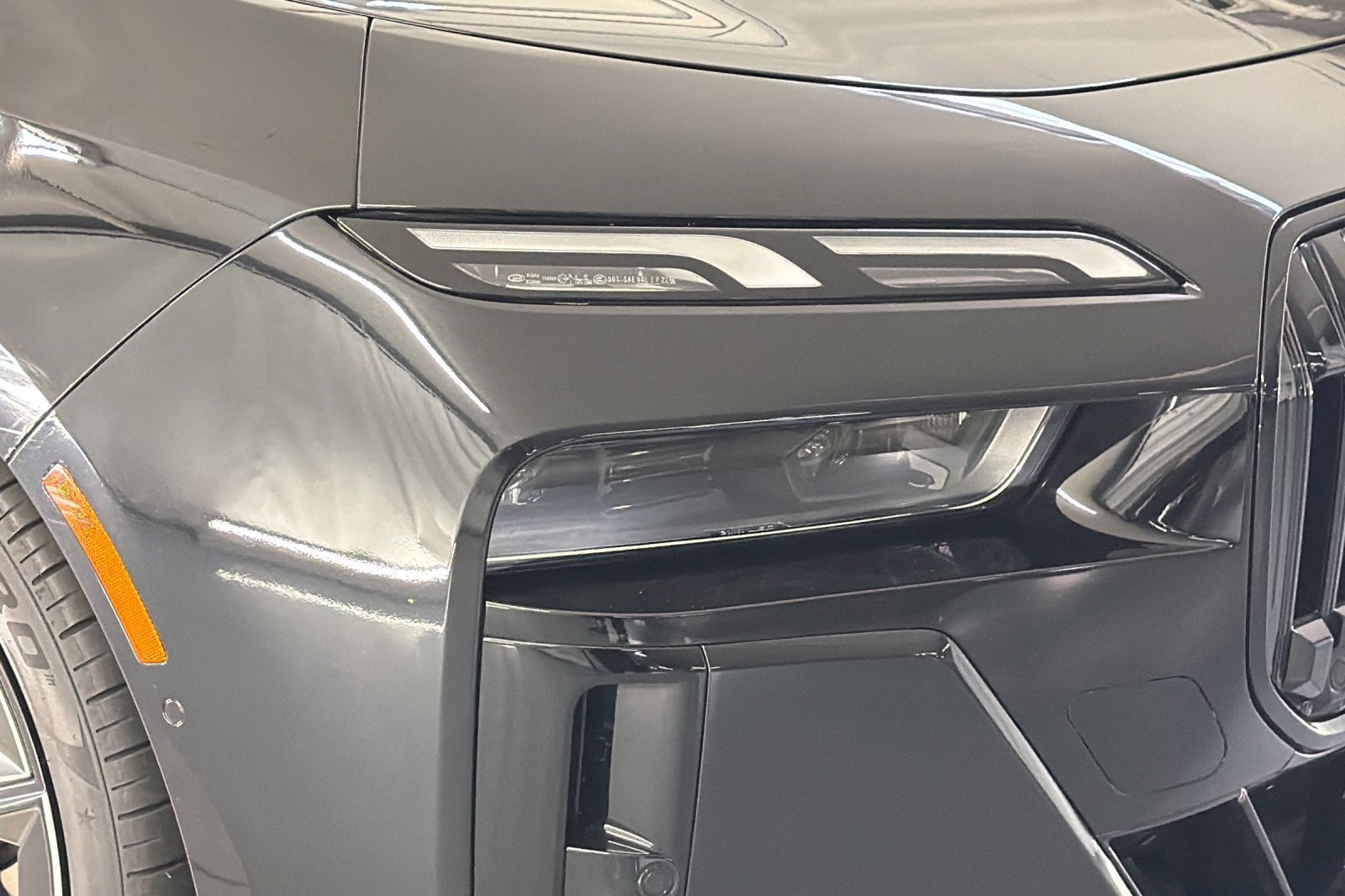 Certified 2023 BMW 740i w/ Parking Assistance Package RWD image 12