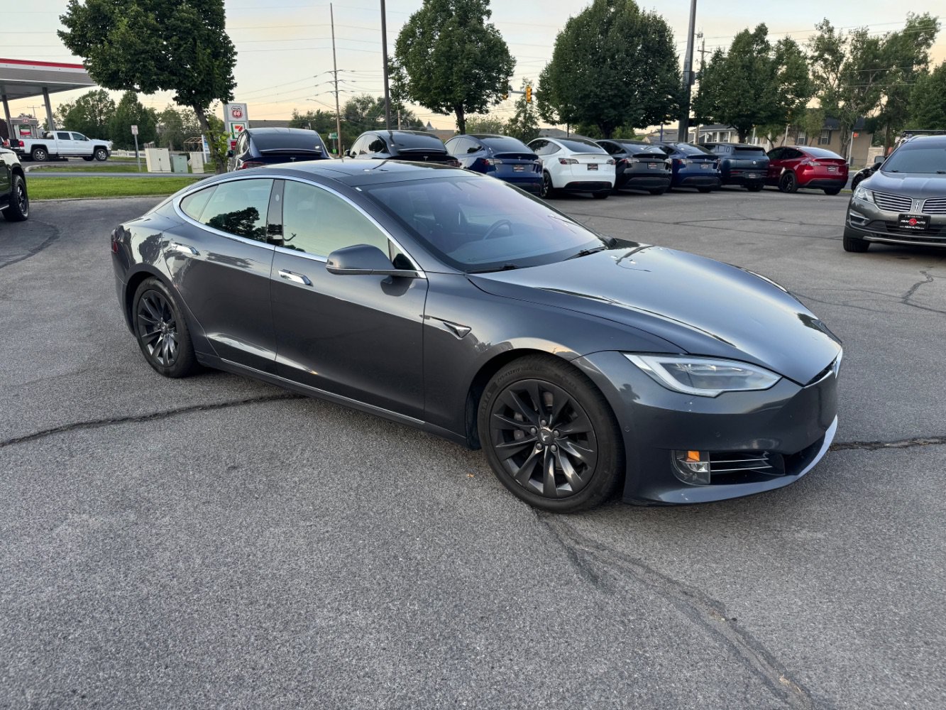 Used 2018 Tesla Model S 100D AWD/4WD image 7
