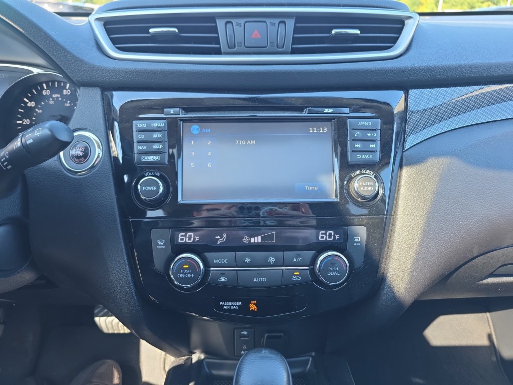 Used 2014 Nissan Rogue SL w/ SL Premium Package AWD/4WD image 32