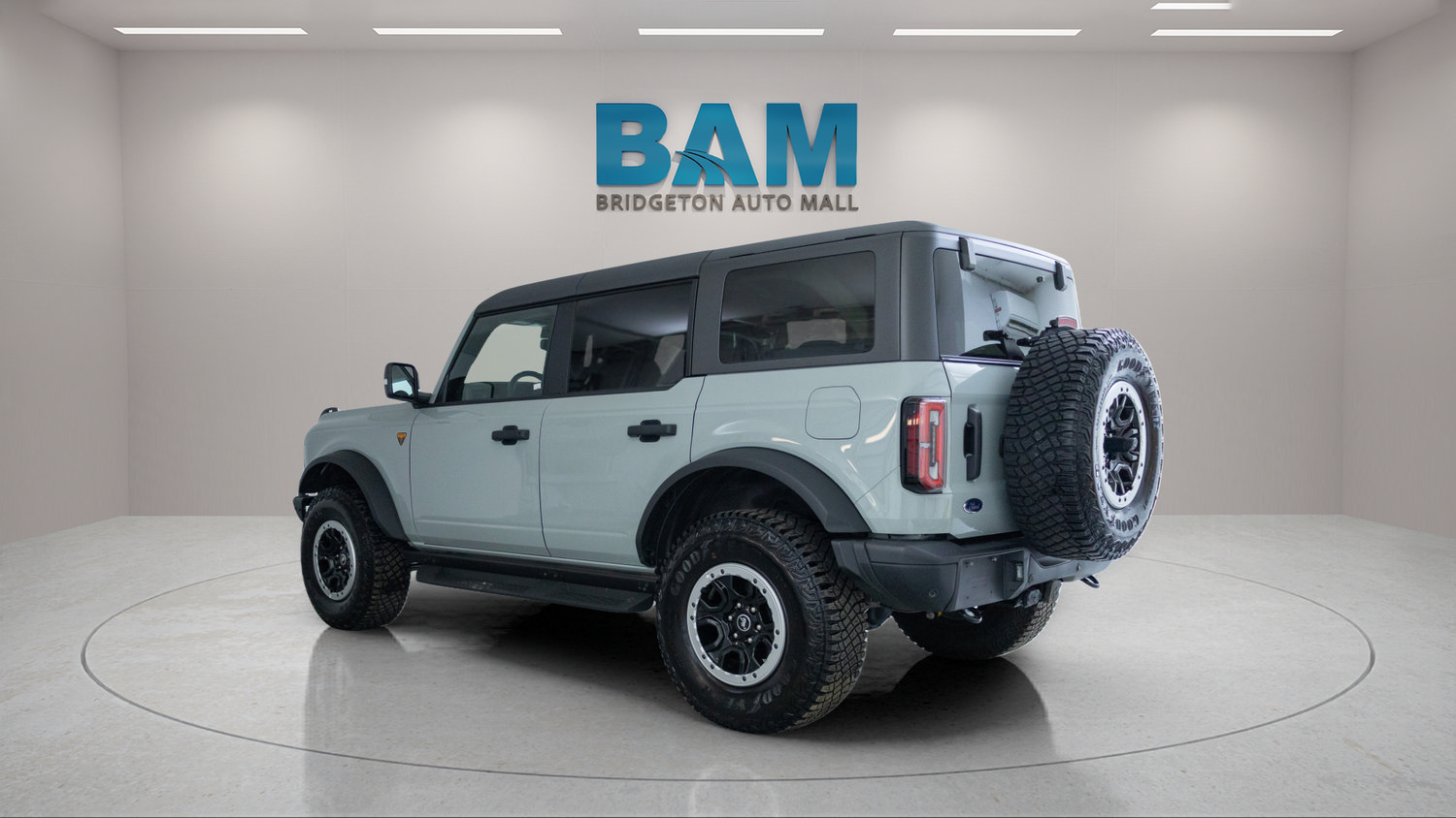 Used 2024 Ford Bronco Badlands AWD/4WD image 5