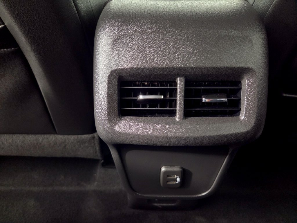 Used 2022 GMC Terrain SLT w/ Elevation Edition FWD image 24