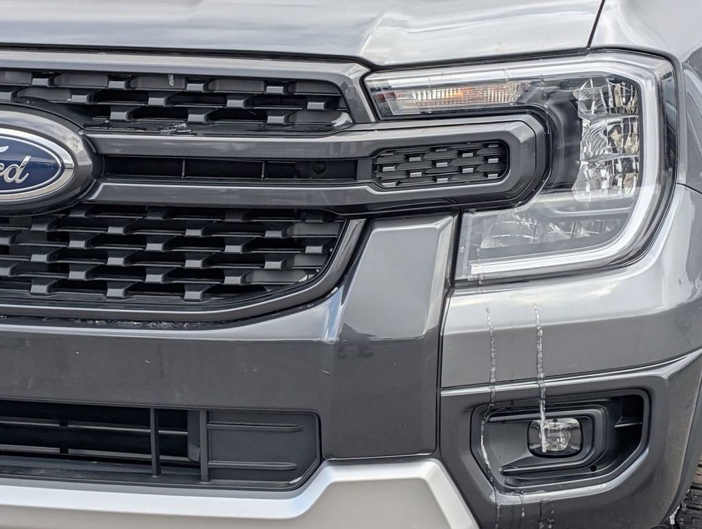 New 2025 Ford Ranger XLT w/ Equipment Group 301A High image 11