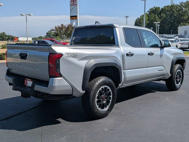 Used 2024 Toyota Tacoma TRD Off-Road AWD/4WD image 3