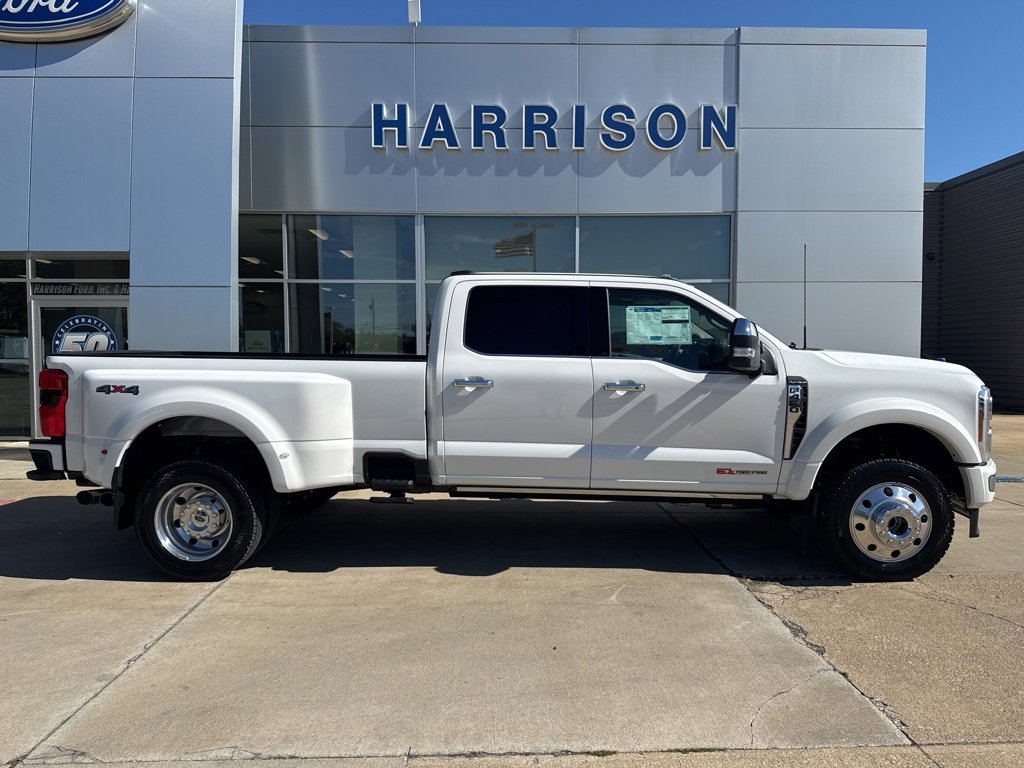 New 2026 Ford F450 Platinum image 4