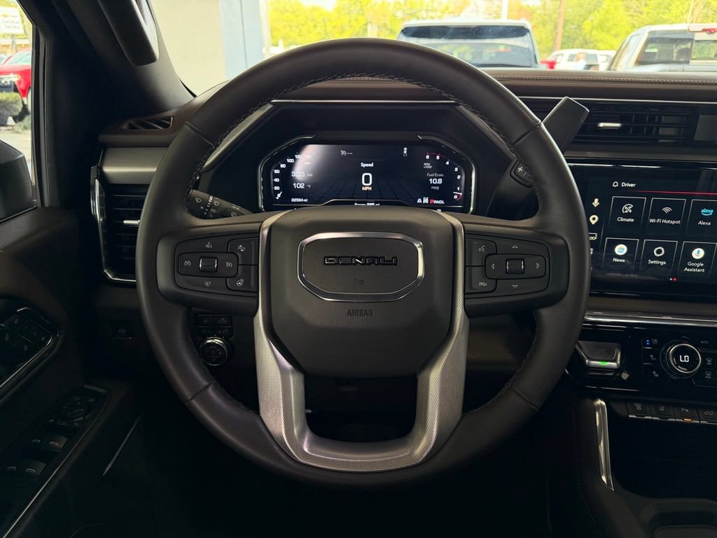 Used 2024 GMC Sierra 3500 Denali w/ Denali Reserve Package AWD/4WD image 19