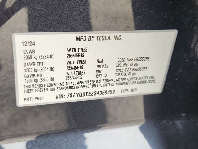 Used 2025 Tesla Model Y Long Range AWD/4WD image 33