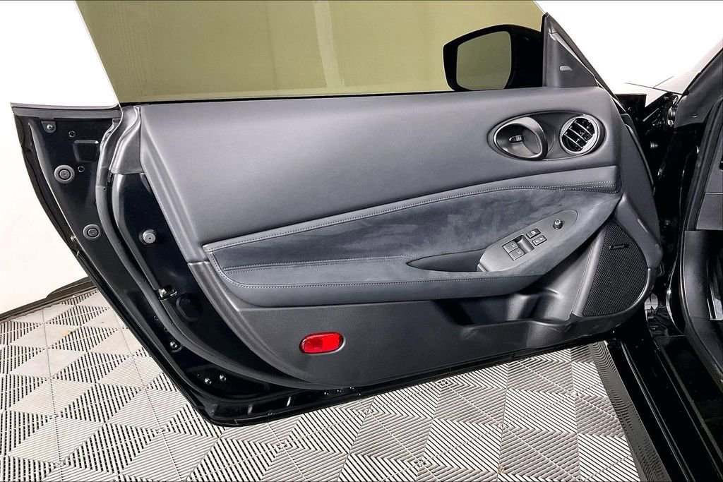 New 2026 Nissan Z Performance w/ Floor Mat Package image 38