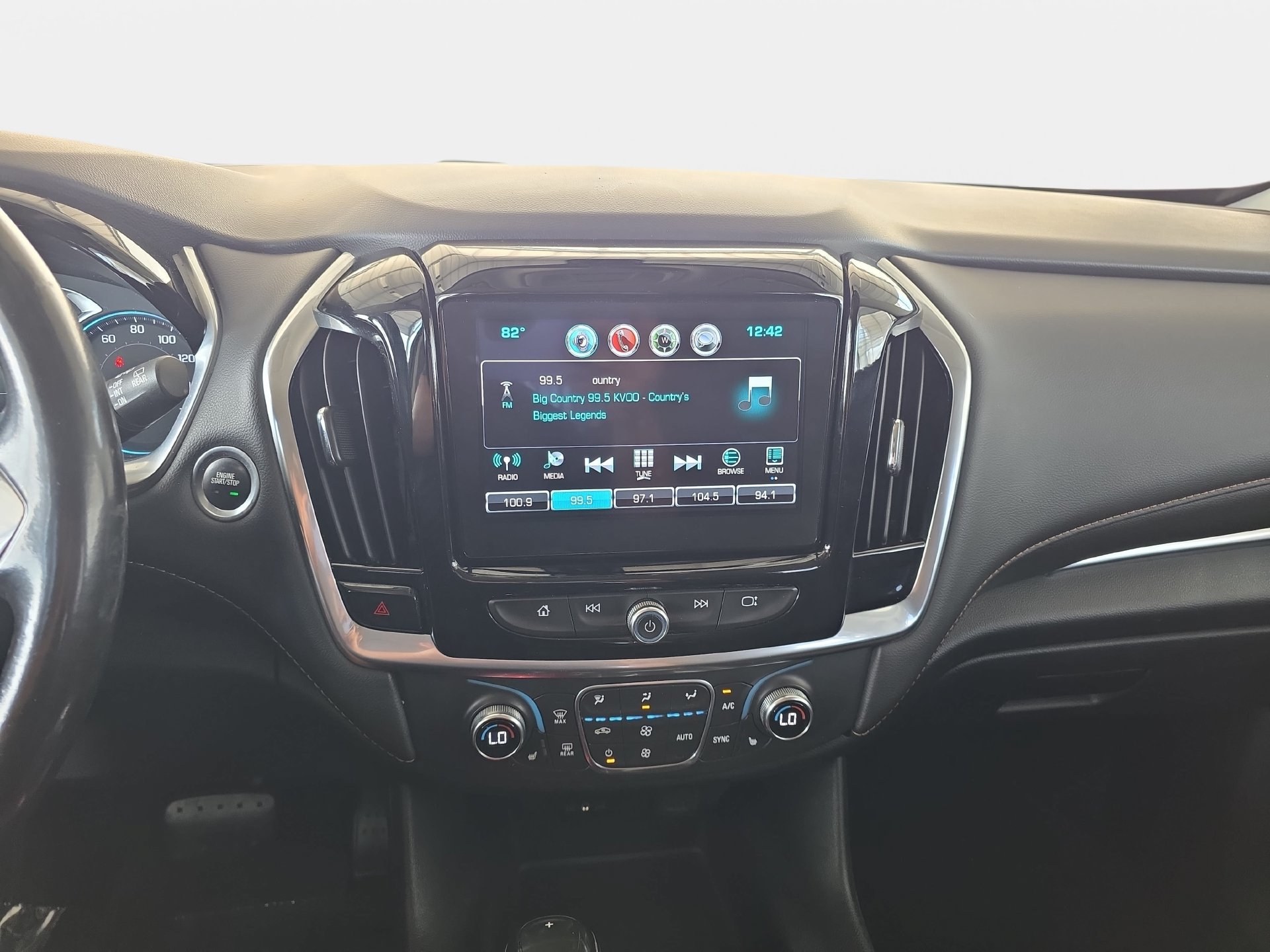 Used 2019 Chevrolet Traverse LT AWD/4WD image 20