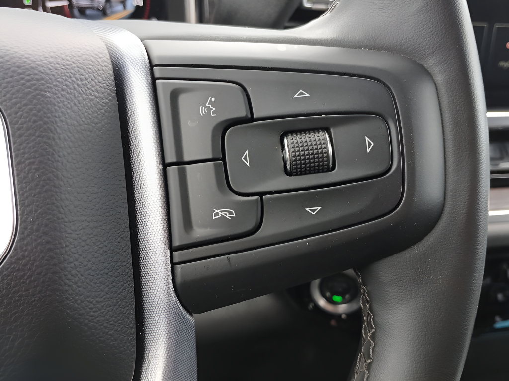 Used 2025 GMC Sierra 2500 SLT w/ SLT Convenience Package AWD/4WD image 36