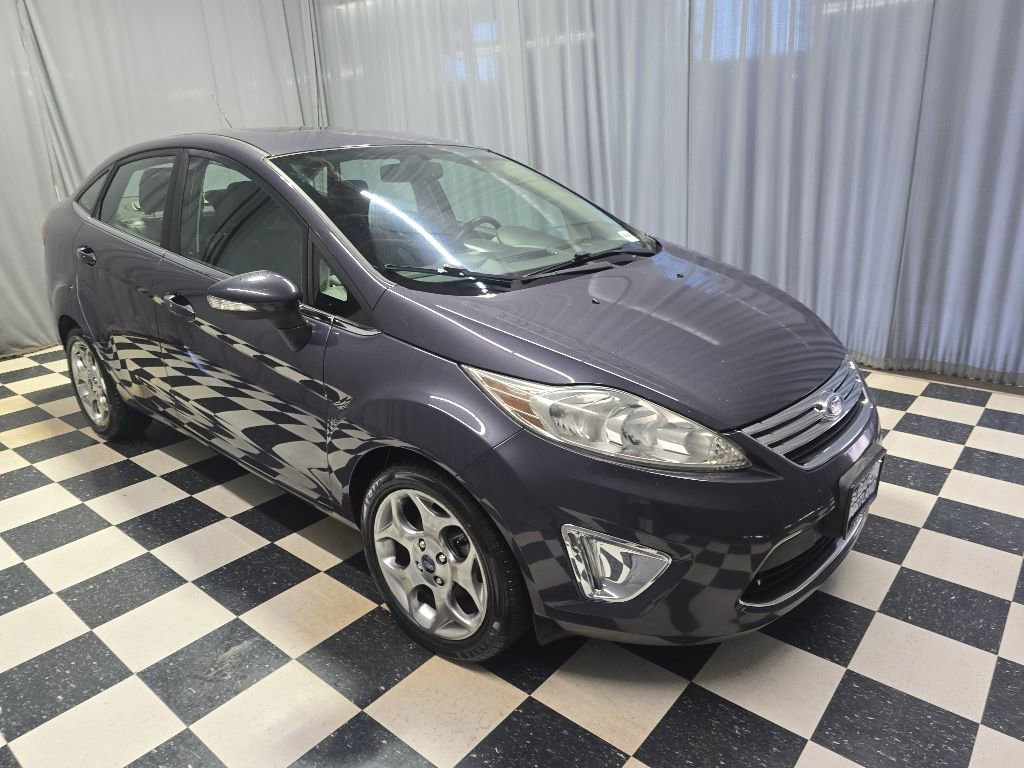 Used 2012 Ford Fiesta SEL FWD image 3