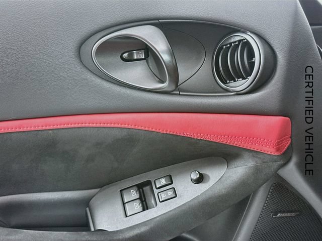 Certified 2024 Nissan Z Performance w/ Floor Mat Package RWD image 18