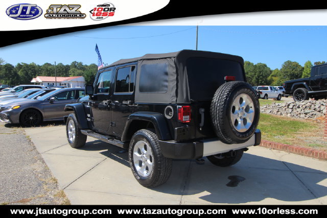 Used 2015 Jeep Wrangler Unlimited Sahara AWD/4WD image 5