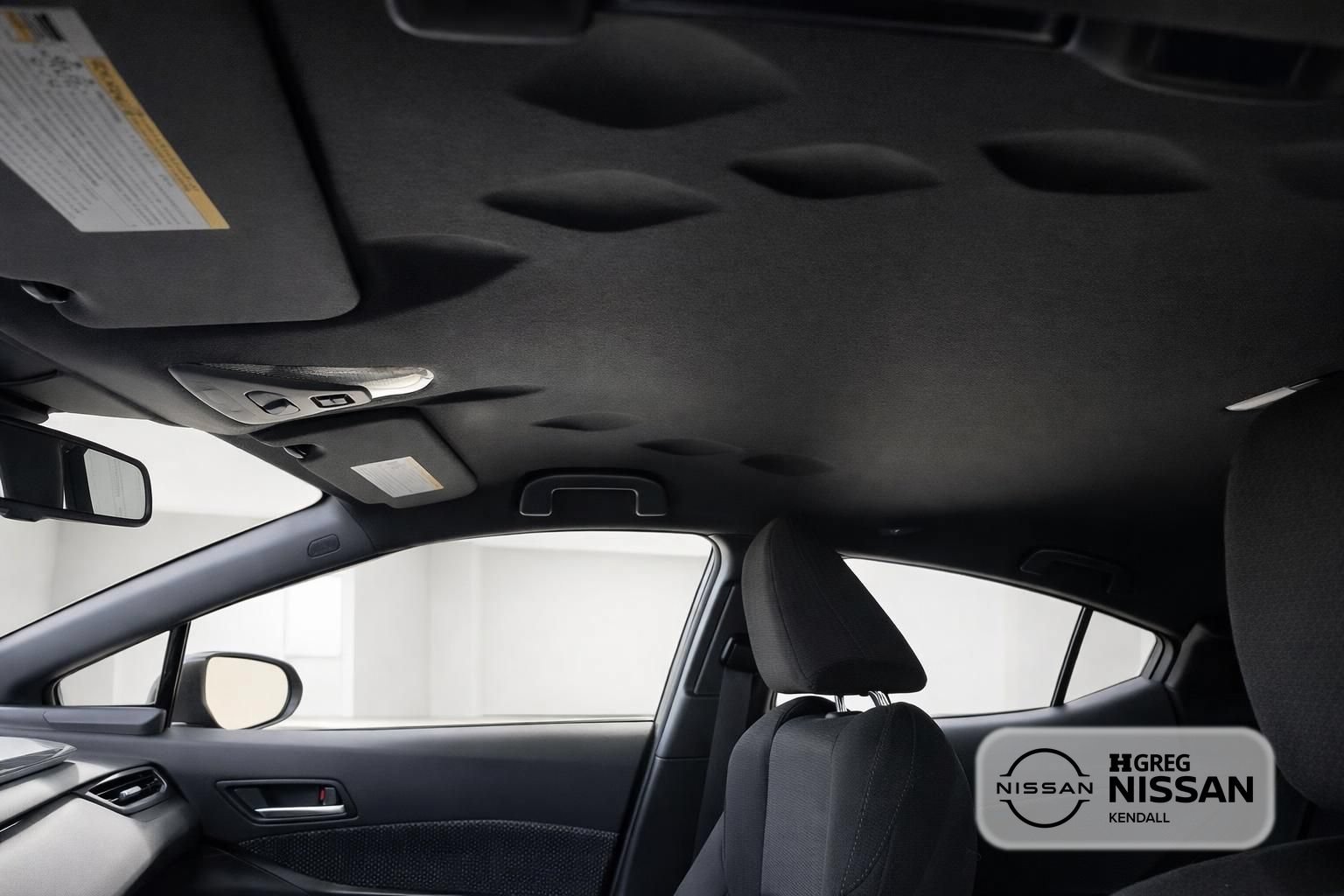 Used 2019 Toyota C-HR LE FWD image 12
