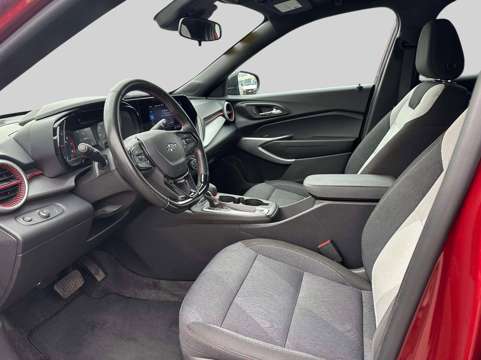 Certified 2024 Chevrolet Trax RS image 14