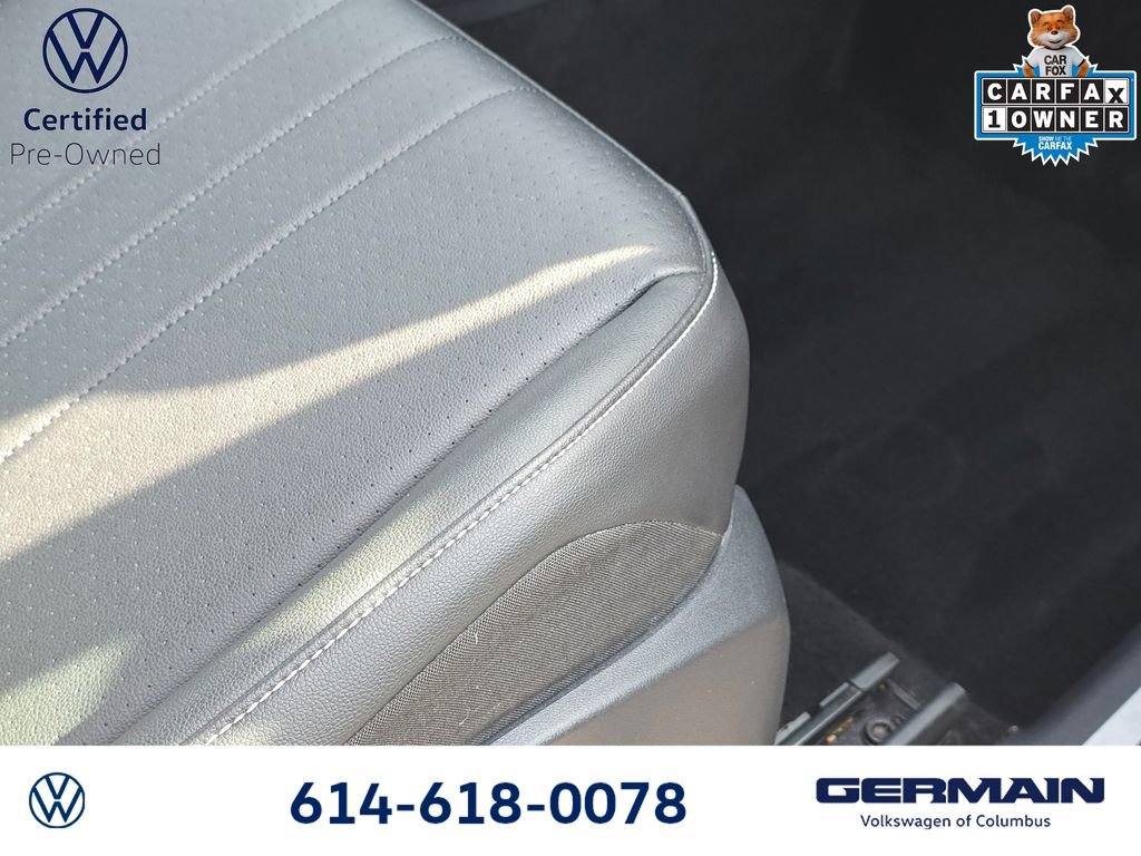 Certified 2023 Volkswagen Tiguan SE R-Line AWD/4WD image 28