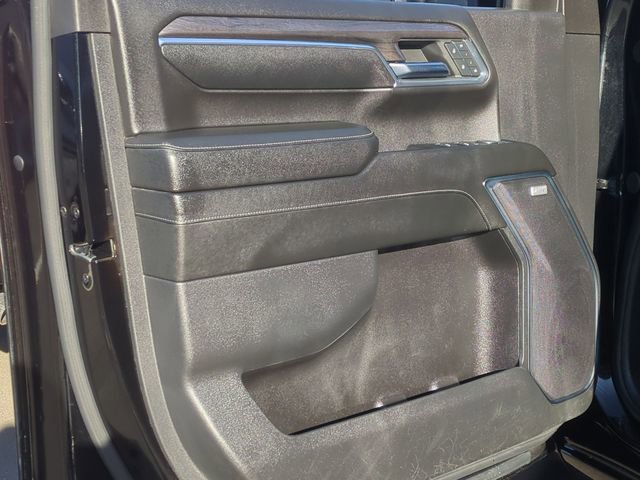 Used 2024 Chevrolet Silverado 2500 LTZ w/ LTZ Plus Package image 30