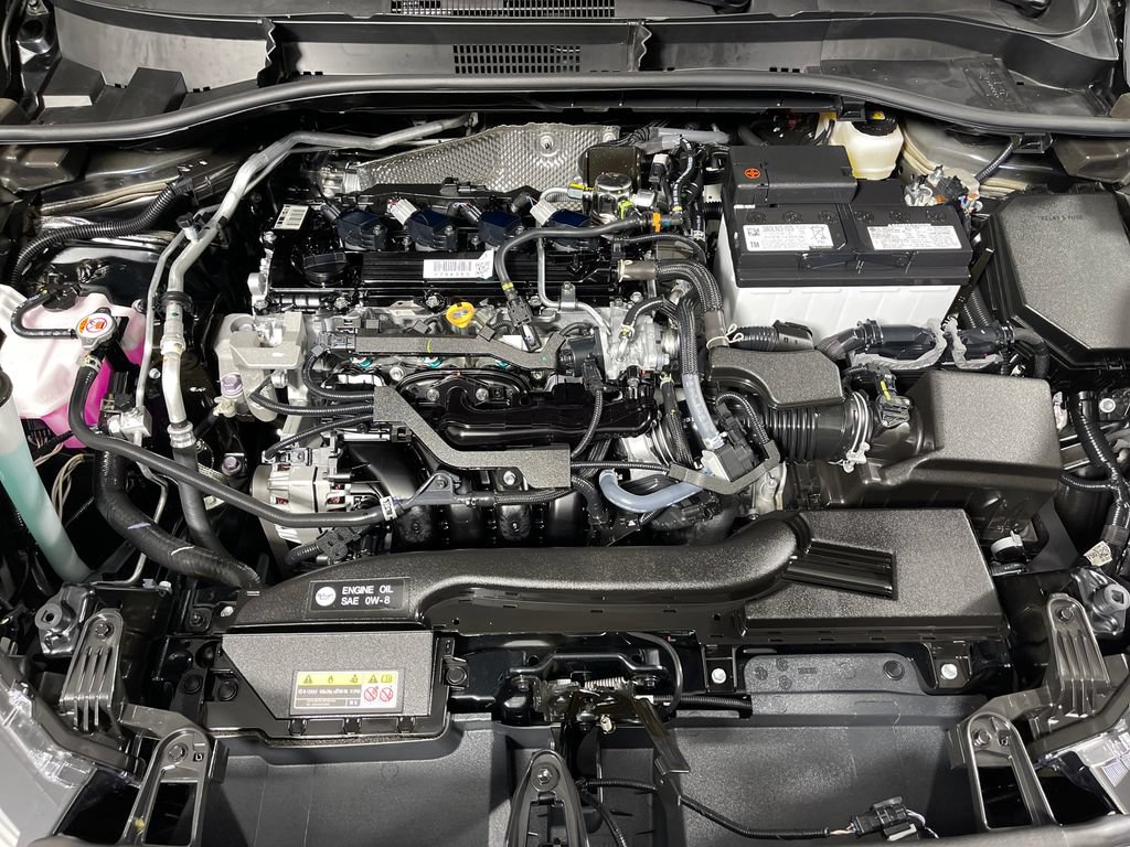 Certified 2025 Toyota Corolla Cross XLE w/ Convenience Package AWD/4WD image 9
