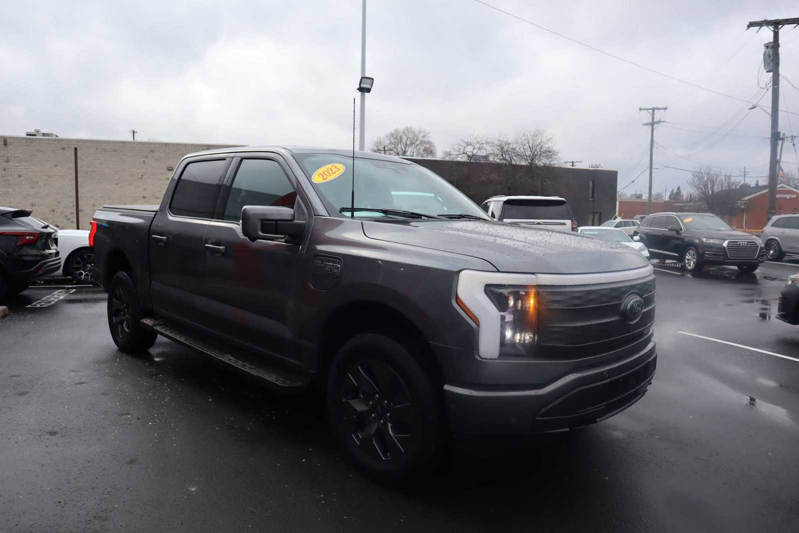 Used 2023 Ford F150 Lightning Lariat AWD/4WD image 12