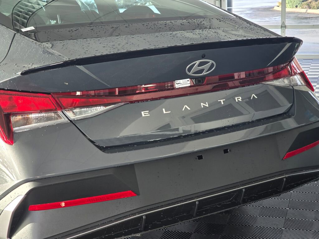 New 2026 Hyundai Elantra Sport image 13
