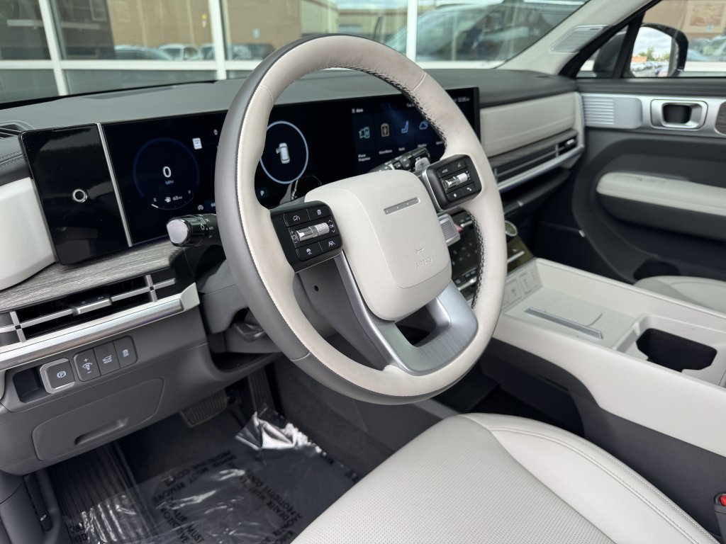 Used 2024 Hyundai Santa Fe Calligraphy FWD image 33