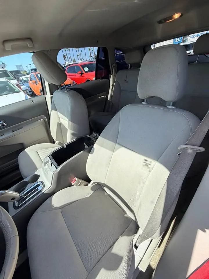 Used 2009 Ford Edge SEL AWD/4WD image 8