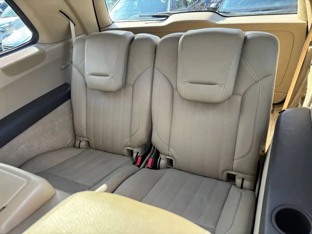 Used 2014 Mercedes-Benz GL 450 4MATIC image 15