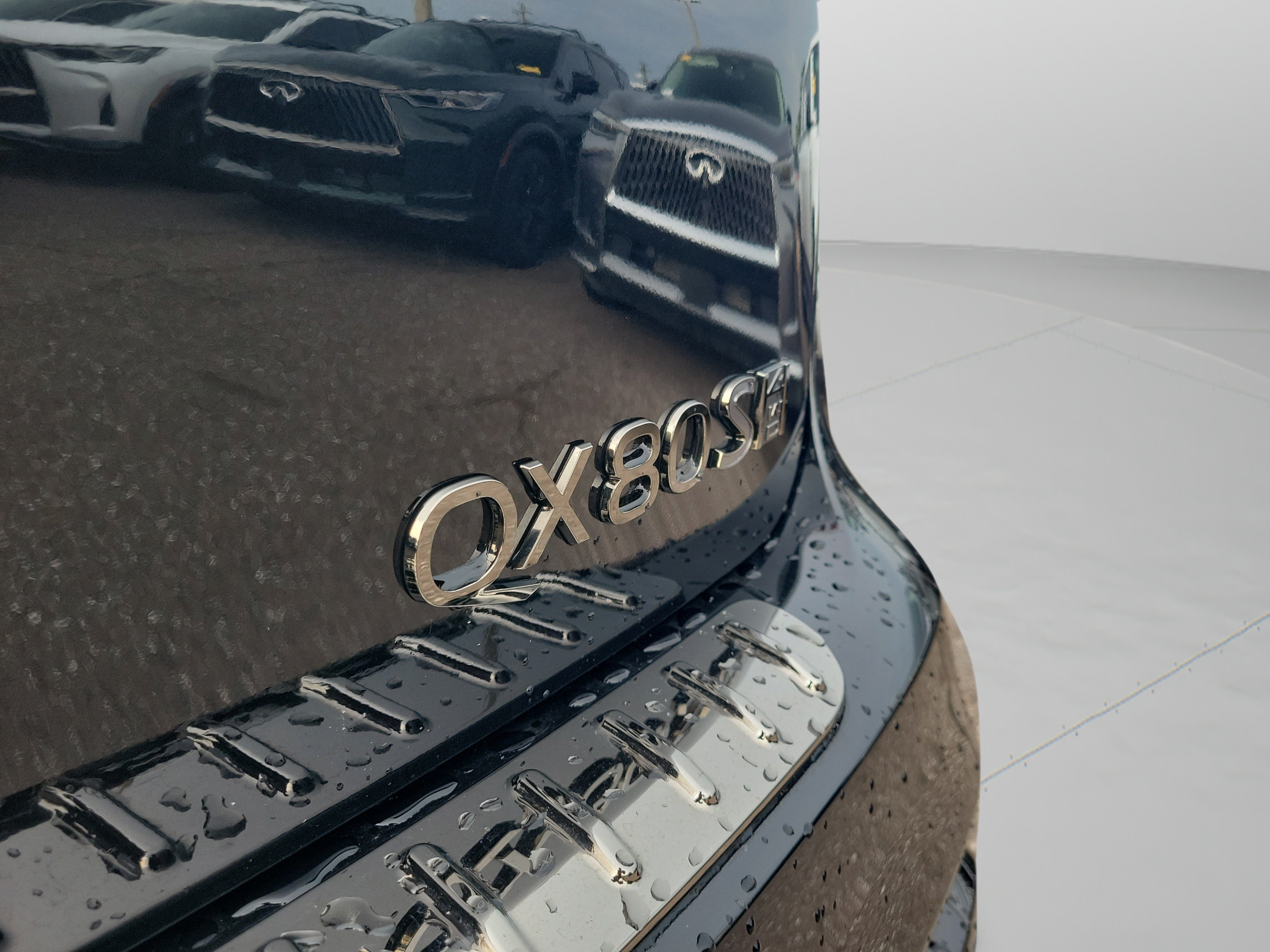 Used 2026 INFINITI QX80 4WD w/ Sport Exterior Package image 50