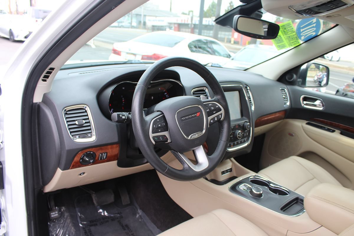 Used 2017 Dodge Durango Citadel w/ Premium Entertainment Group AWD/4WD image 16