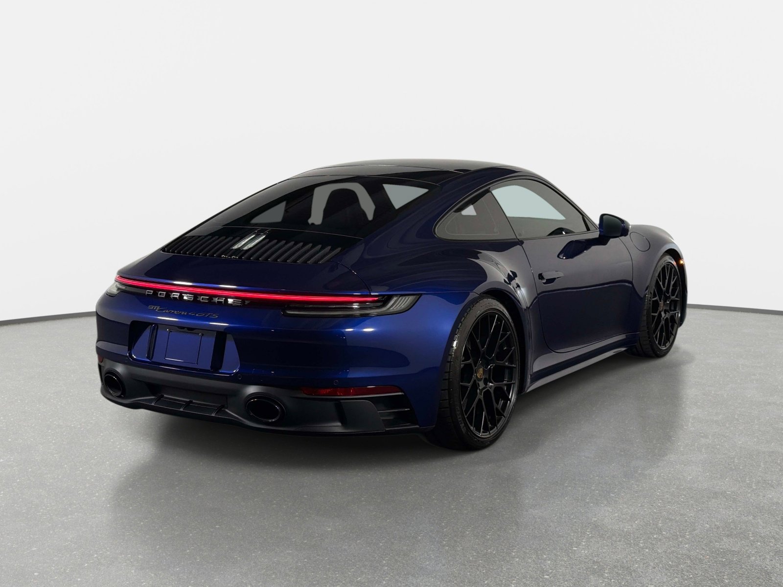 Used 2024 Porsche 911 Carrera 4 GTS AWD/4WD image 3