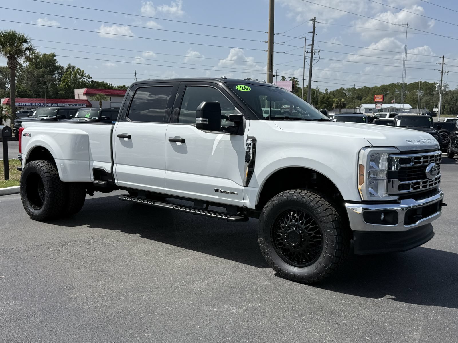 Used 2026 Ford F350 XLT AWD/4WD image 2
