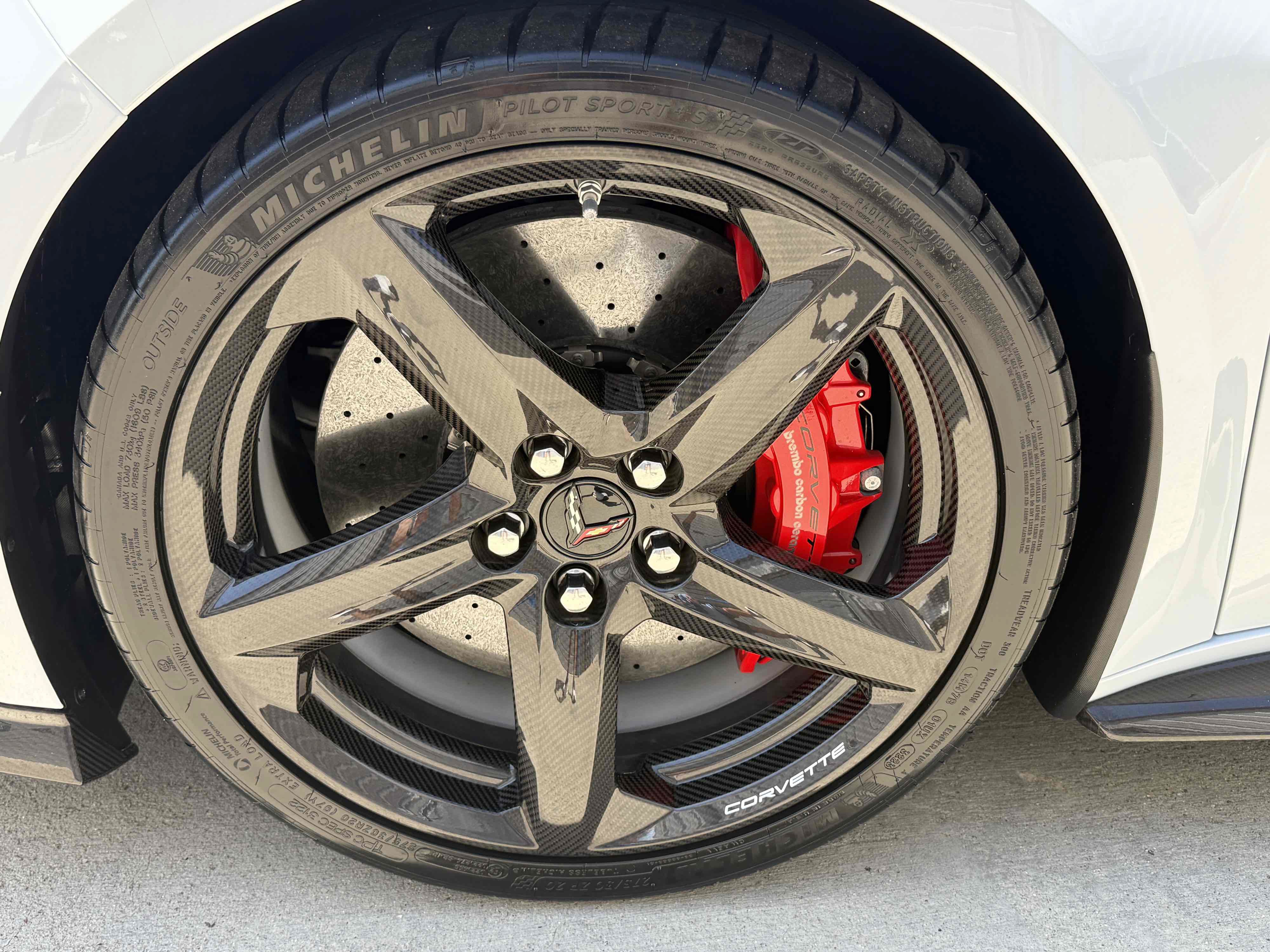 Used 2023 Chevrolet Corvette Z06 Coupe w/ 3LZ w/ Engine Appearance Package RWD image 12