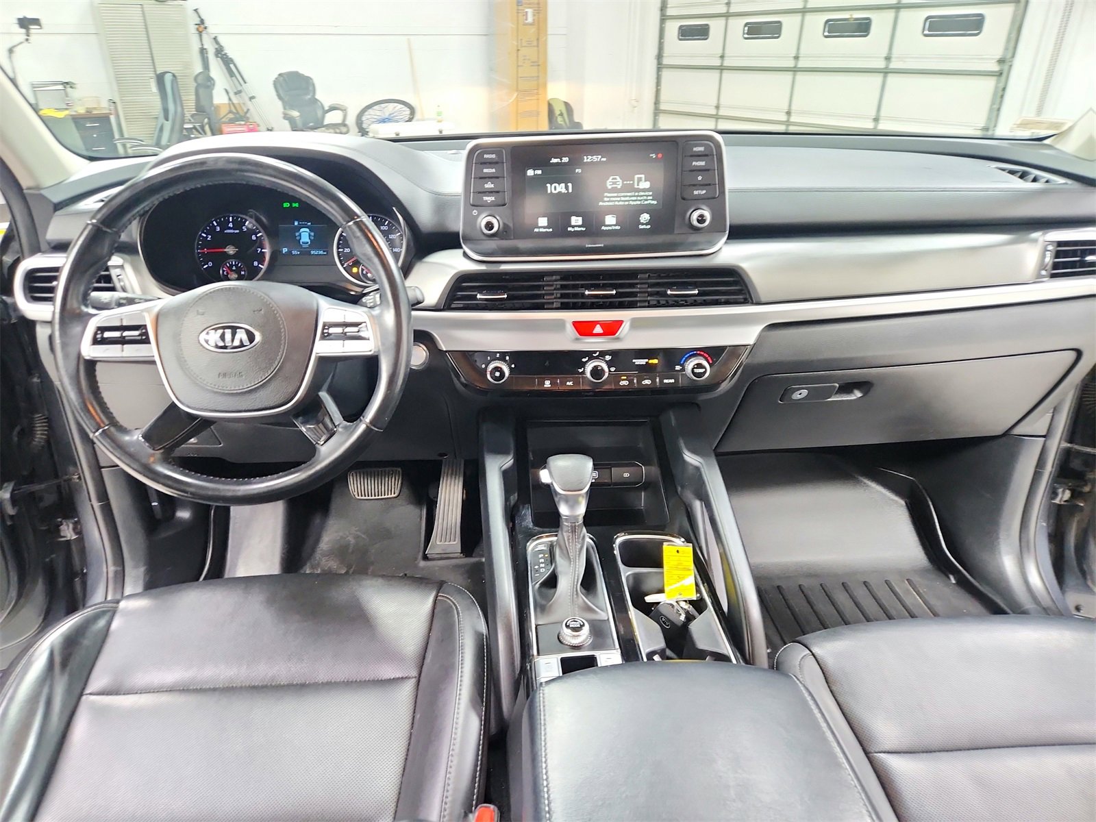 Used 2021 Kia Telluride LX image 23