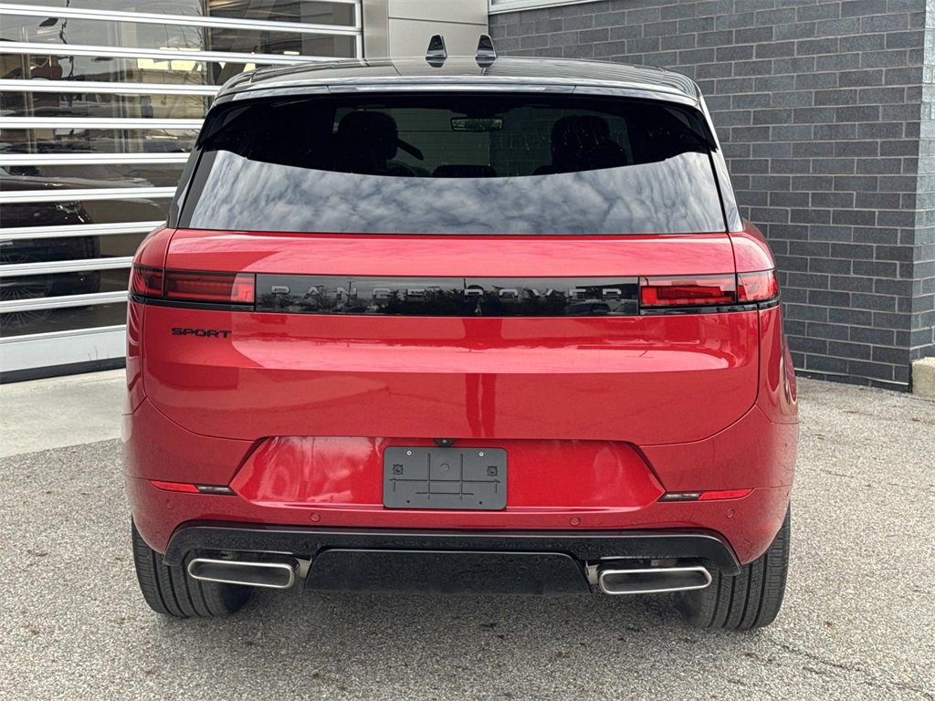 New 2026 Land Rover Range Rover Sport Dynamic SE image 5