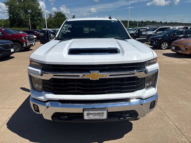 Used 2024 Chevrolet Silverado 2500 LT w/ All Star Edition AWD/4WD image 8