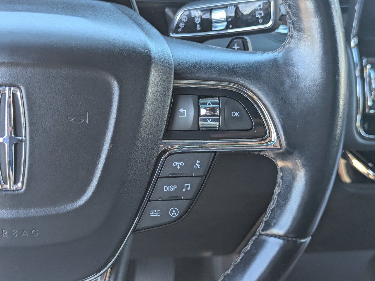 Used 2024 Lincoln Navigator L 4WD image 28