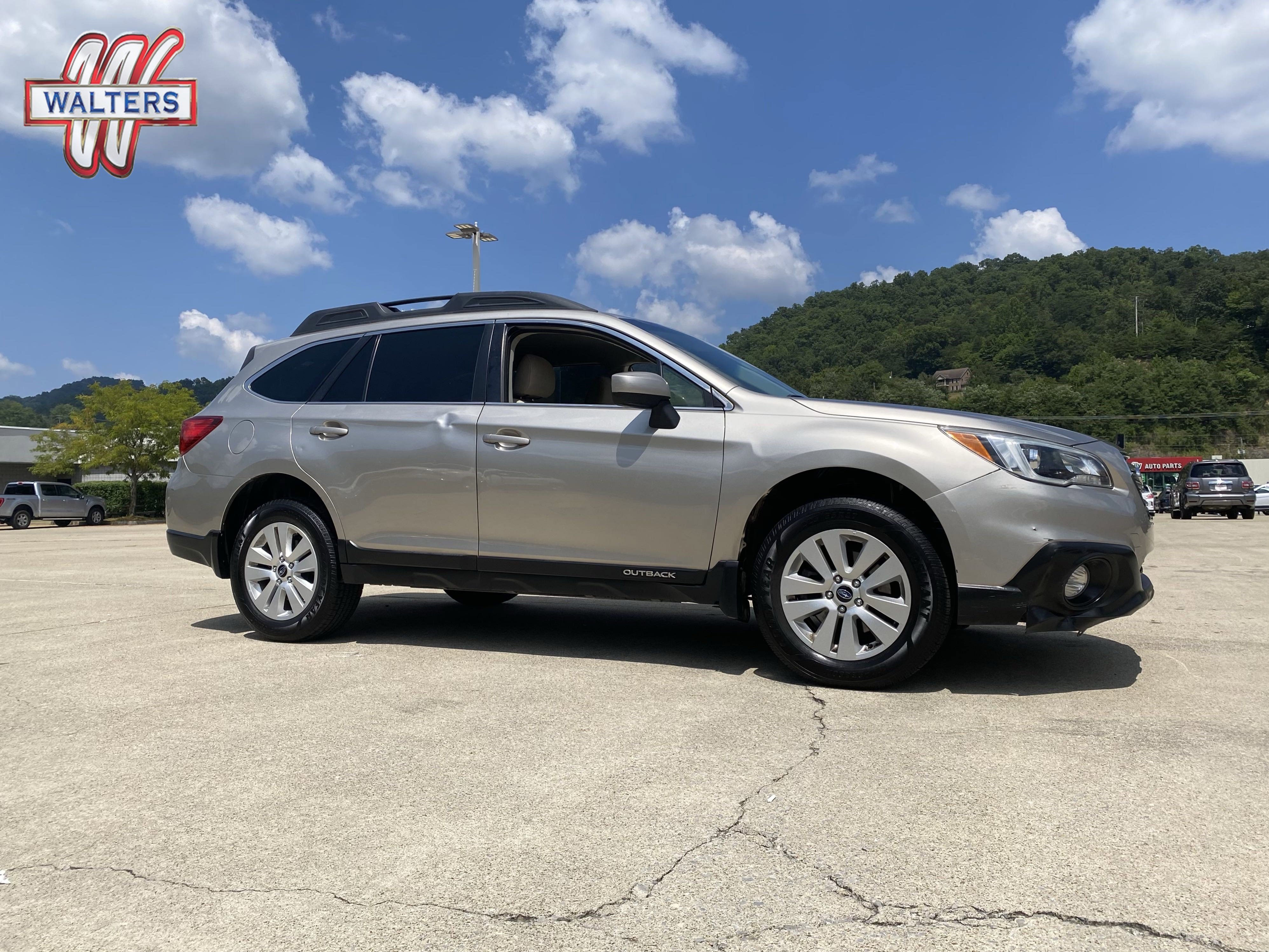 Used 2016 Subaru Outback 2.5i Premium w/ Popular Package #1